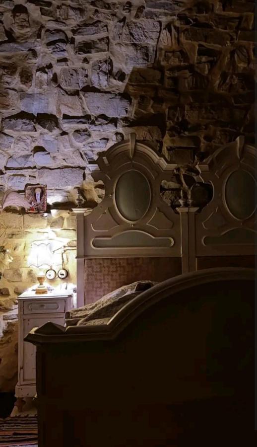 Soggiorno In Una Cantina Antica Del'500, Struttura Privata, Non Albergo Colombaro  Eksteriør billede